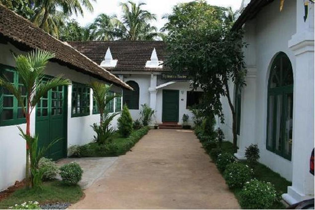 Elphinstone Residency Bed and Breakfast Kochi Exteriör bild