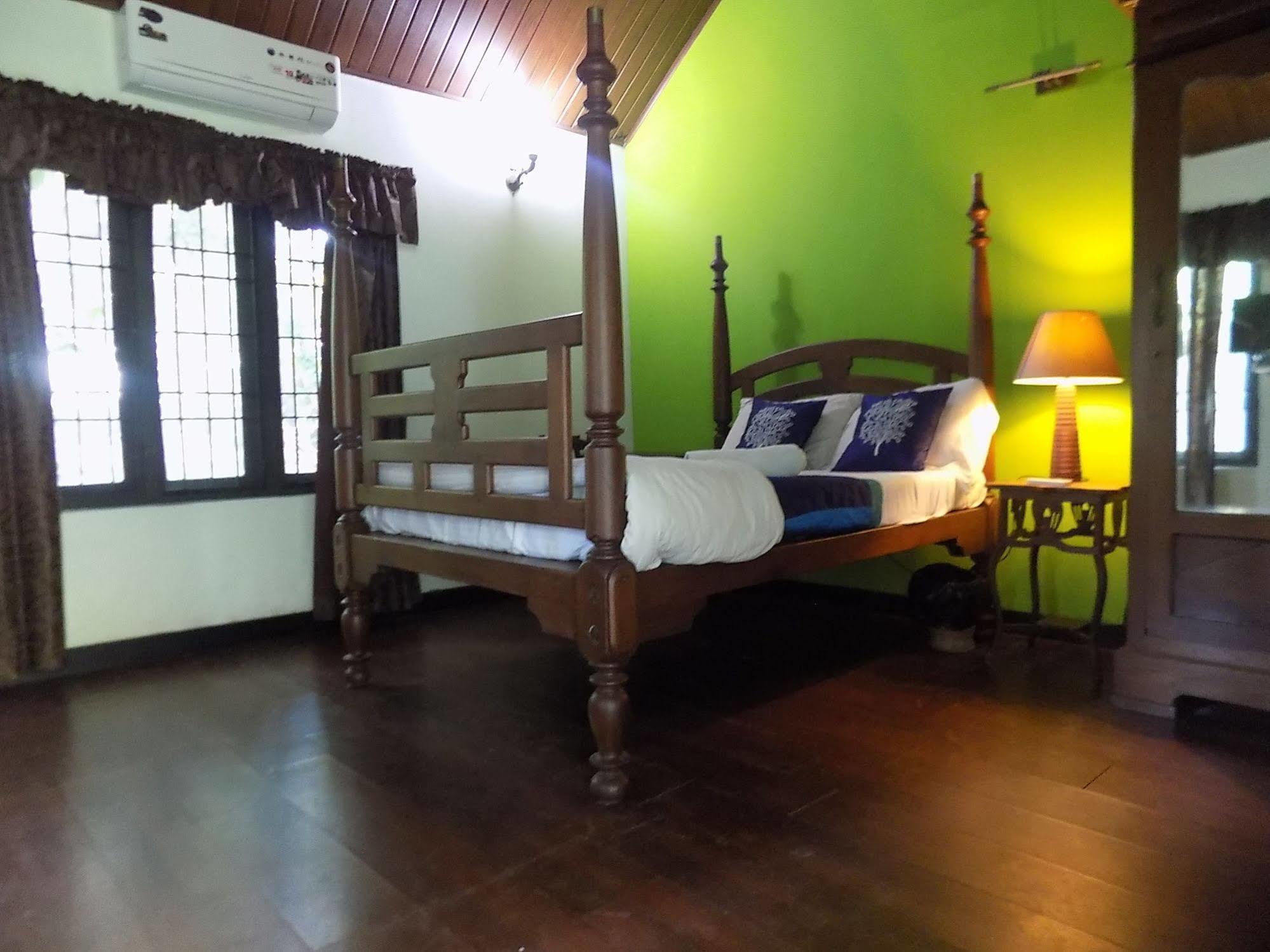 Elphinstone Residency Bed and Breakfast Kochi Exteriör bild